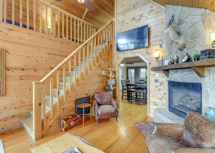 Above And Beyond Pigeon Forge Cabin With Prime Views!