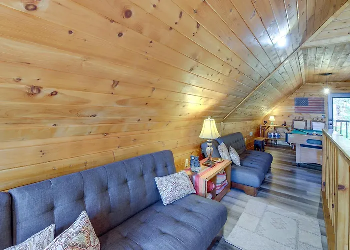 Above And Beyond Pigeon Forge Cabin With Prime Views!