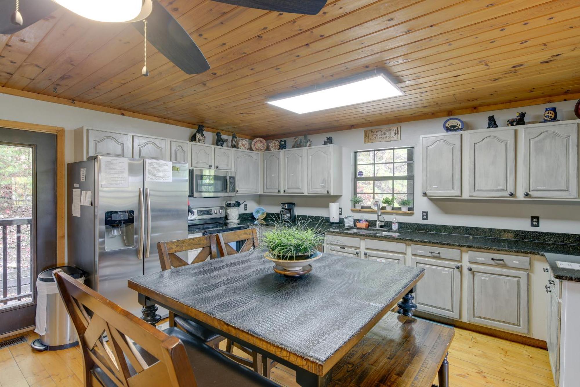 Holiday home Above And Beyond With Prime Views! *