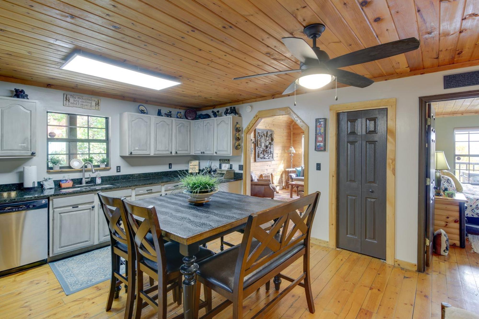 Holiday home Above And Beyond With Prime Views! *