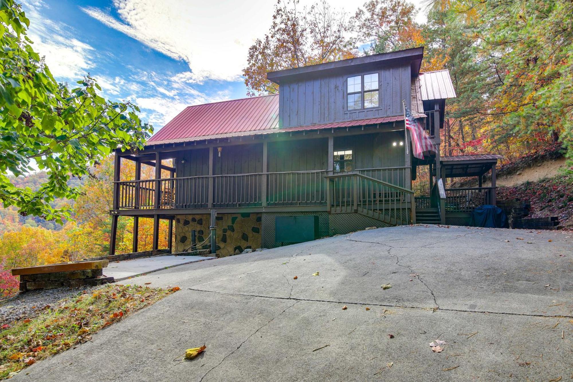 Above And Beyond With Prime Views! Pigeon Forge