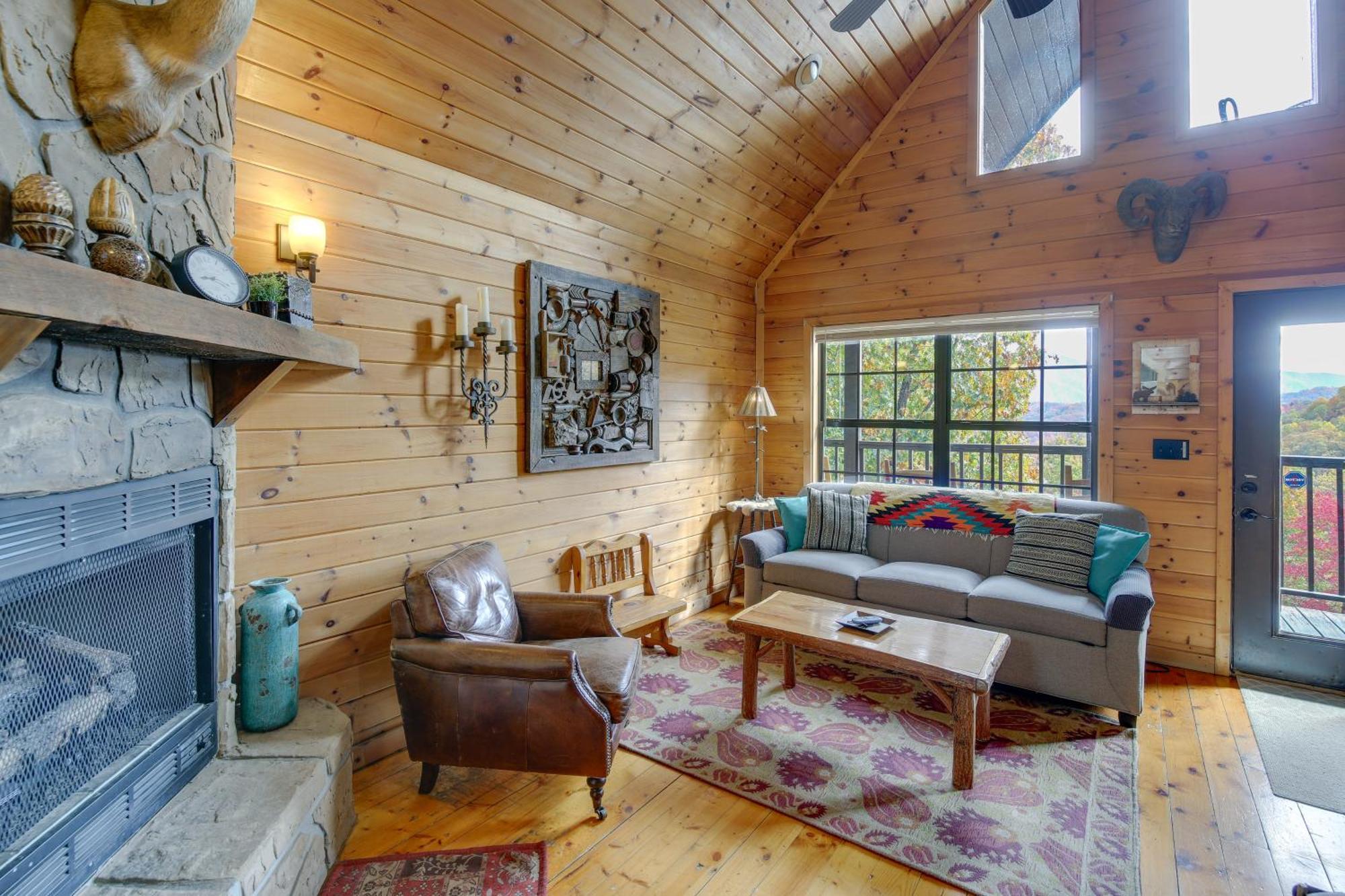 Above And Beyond With Prime Views! Pigeon Forge