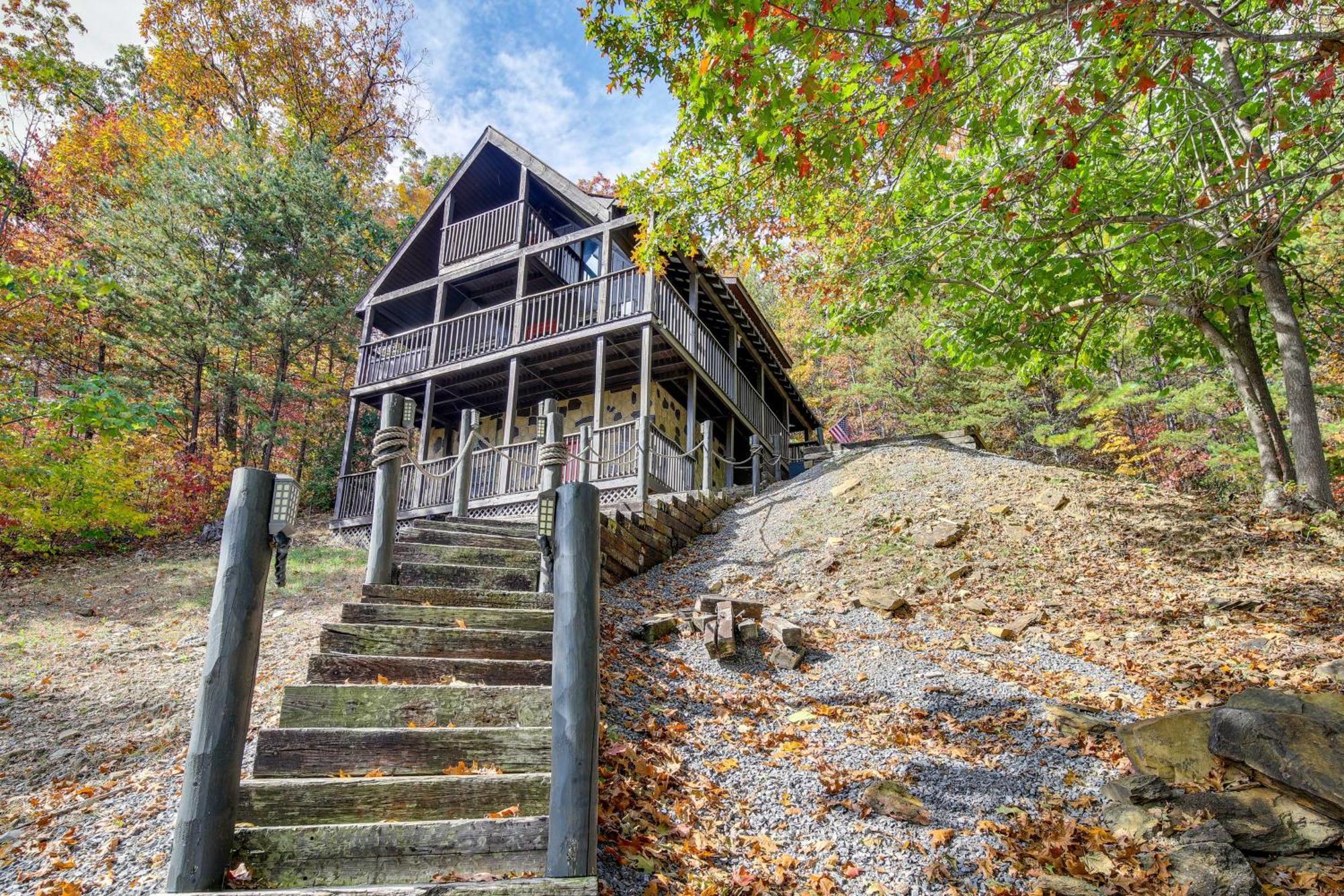 Above And Beyond With Prime Views! Holiday home Pigeon Forge