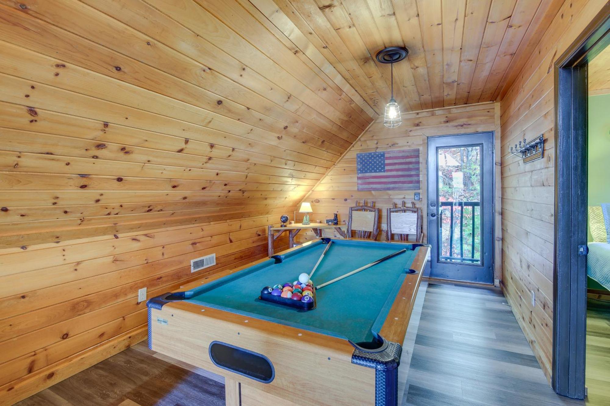 Holiday home Above And Beyond With Prime Views! Pigeon Forge